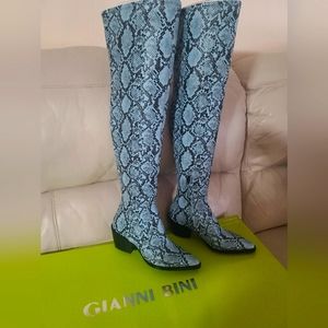 Brand New Gianni bini over the knee tall boots size 8M